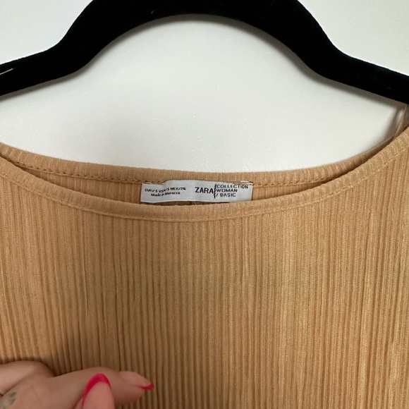 Authentic Zara Pleated Kaftan Tunic Dress in Gold - Picture 5 of 5